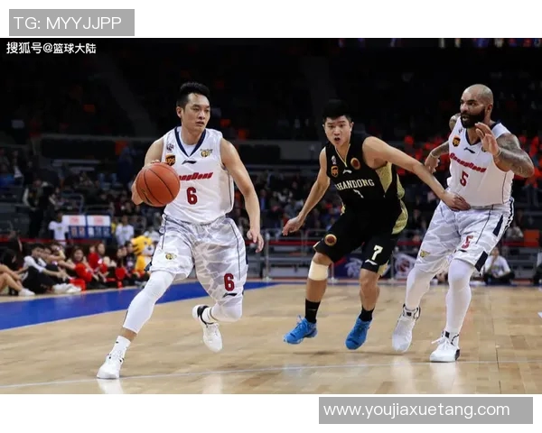 成都网球队节奏之争引发热议球迷与教练的观点碰撞