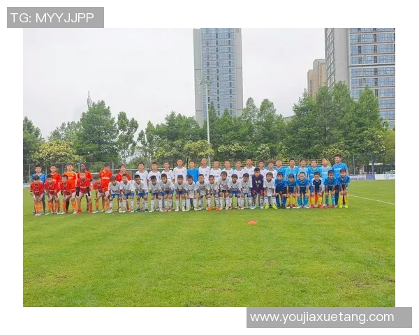 挑战你的足球知识与反应速度参与足球明星测试小游戏乐趣无穷等你来战 挑战你的足球知识与反应速度参与足球明星测试小游戏乐趣无穷等你来战