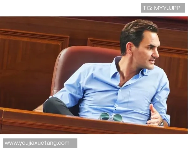 优雅之舞球场上的绅士与淑女足球明星的魅力与风采 优雅之舞球场上的绅士与淑女足球明星的魅力与风采