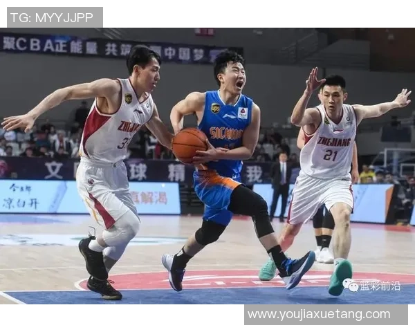 武汉篮球队近期状态分析与表现评估全面解读 武汉篮球队近期状态分析与表现评估全面解读