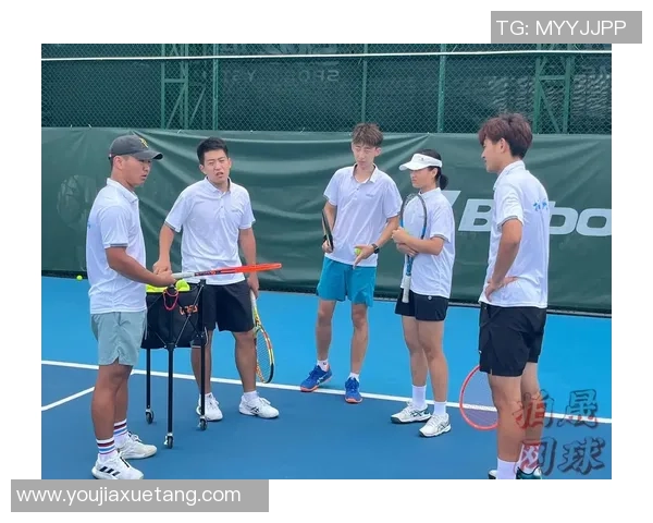 杭州网球队与南京网球队赛后复盘分析比赛节奏与战术对比